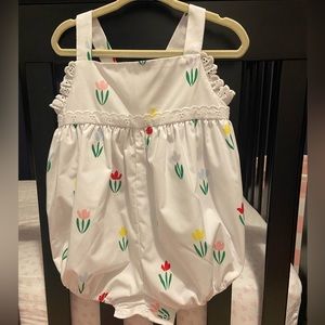 TBBC Tulip Travilah Bitsy Bubble